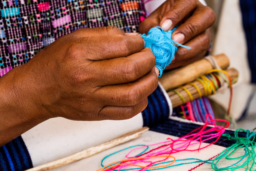 Qué textiles usaban los mayas: Descubre la riqueza de su arte textil